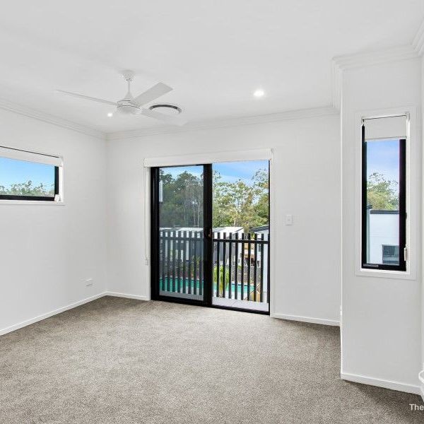 4 Bedroom with A/C, Pool and BBQ Facilities - Photo 1