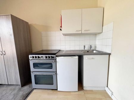 Studio to rent - Photo 3