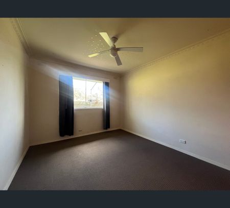 102 The Boulevard, Shepparton, Vic 3630 - Photo 3