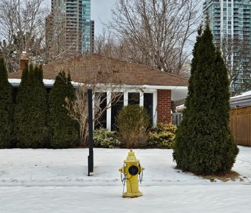 For Lease - 12 Aspendale Drive Unit# Main, Toronto, Ontario - Photo 5