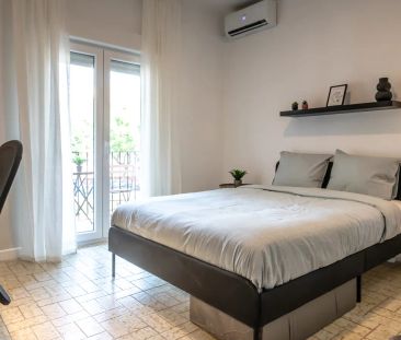Room in a shared 4-bedroom apartment for rent in La Creu del Grau - Photo 5