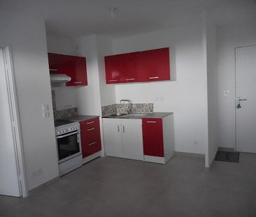 Appartement 2 pièces 39m2 MARSEILLE 9EME 743 euros - Photo 5