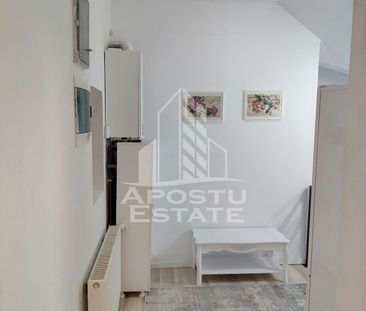 Apartament de inchiriat la casa, cu 3 camere si zona dining, Odobescu - Fotografie 3
