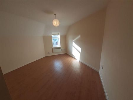 2 bedroom property to rent - Photo 3