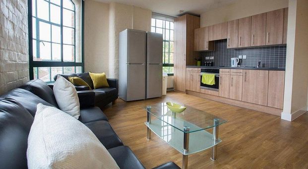 Studio to rent - Photo 1