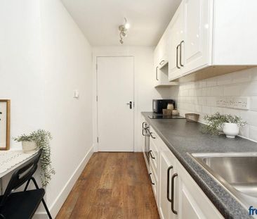 Studio to rent - Photo 5