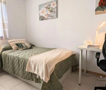 Piso de alquiler en Rúa Sánchez Calviño, 75, Zona Ultramar - Foto 3