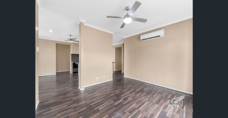 Stunning 4-Bed Home! Multiple Living Areas Plus Study, Close To Everything! - Photo 2