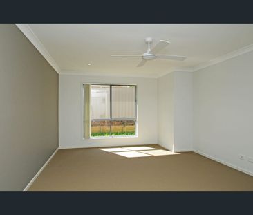6 Campden Street, Thornton, NSW 2322 - Photo 1