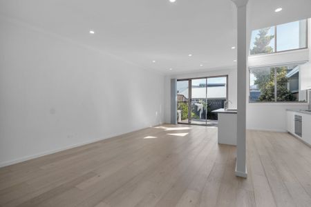 Modern Family Home in the Popular Hermitage Estate! - Photo 4