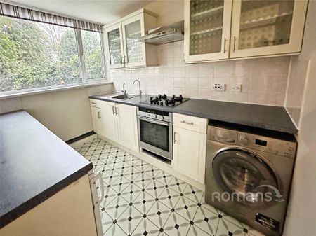 2 bedroom apartment to rent - Photo 5