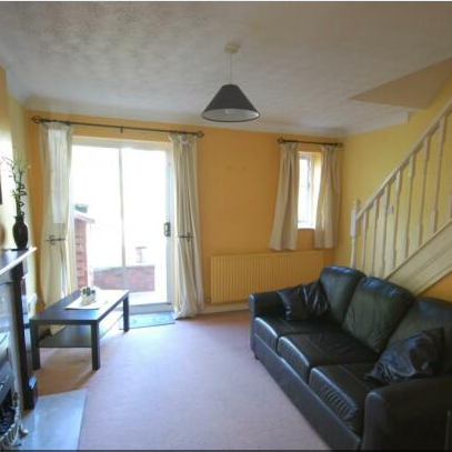 2 bedroom semi-detached house to rent - Photo 1