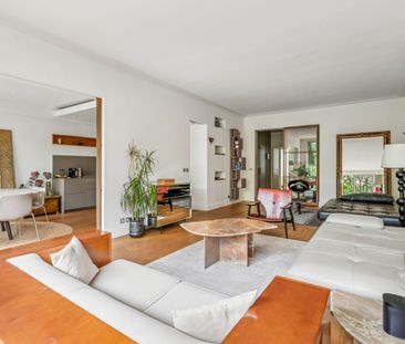 Location Appartement 5 pièces Meublé 126m² PARIS 16ème - Photo 3