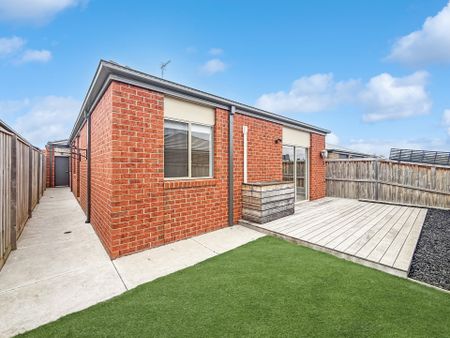 24 Cinque Terrace, Curlewis - Photo 3