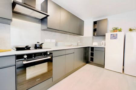 Ensuite standard - Photo 5