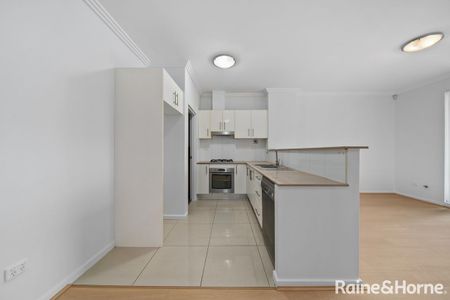 Modern Two Bedroom Unit in Convenient Location - Photo 2
