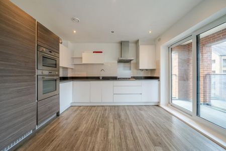 2 bedroom flat to rent - Photo 5