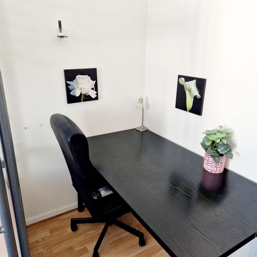 Dahlströmsgatan, Göteborg - Photo 1