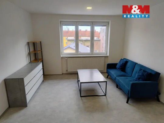 Pronájem bytu 2+1, 56 m - Fotografie 1