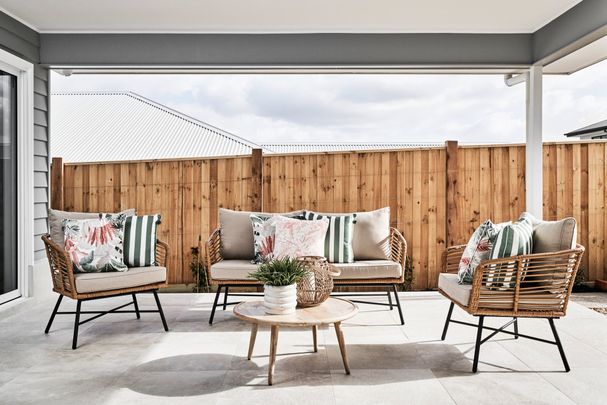 Brand New Home in the Coveted Kinley Estate – A Fresh Approach to Family Living - Photo 1