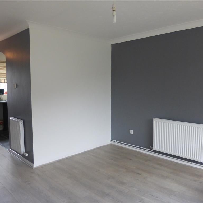 Grove Close - Photo 1