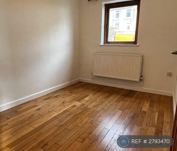 2 bedroom maisonette to rent - Photo 4