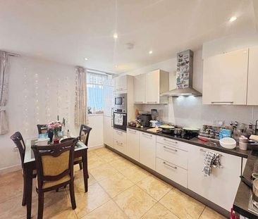 Penarth Road, Cardiff, CF11 - Photo 4