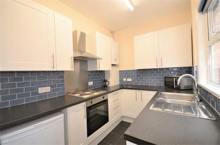 59, Thompson Road, Ecclesall, Sheffield S11 8RB - Photo 4