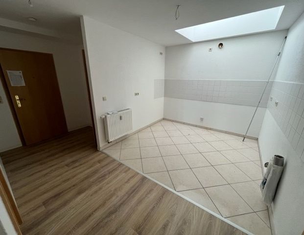 We’ll give you the first rent for free! - Photo 1