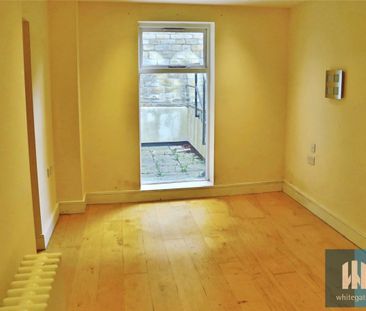 Sherwood House, 70 New North Road, Huddersfield, HD1 - Photo 5