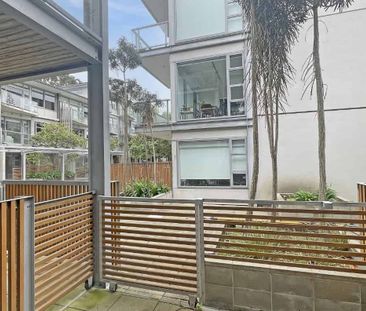 ***Welcome to E101A at Revolucion Apartments*** - Photo 2