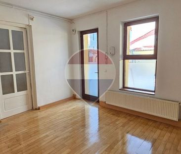 Casa de inchiriat in Andrei Muresanu, str. Anatol France - Fotografie 1