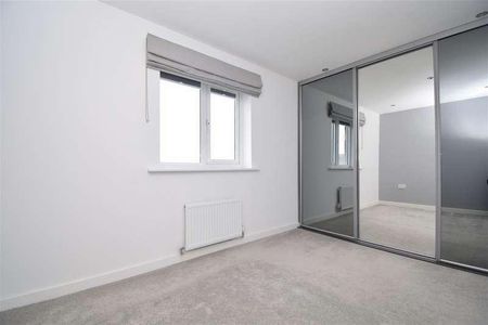 Rhubarb Hill, Wakefield, WF2 - Photo 5