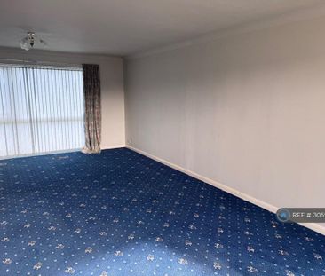 4 bedroom detached house to rent - Photo 3