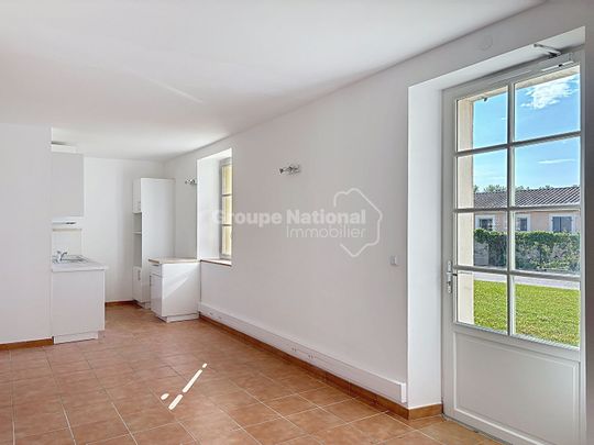 Appartement t2 en rez de jardin sur Berre L'étang, - Photo 1