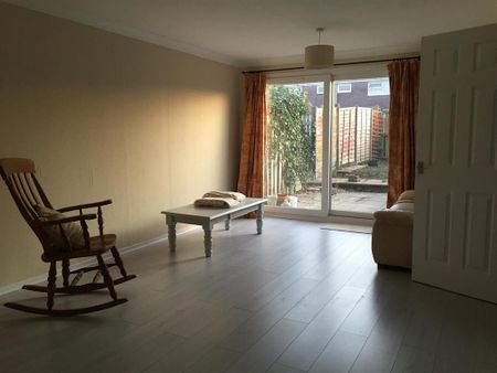 3 bedroom house to rent - Photo 3