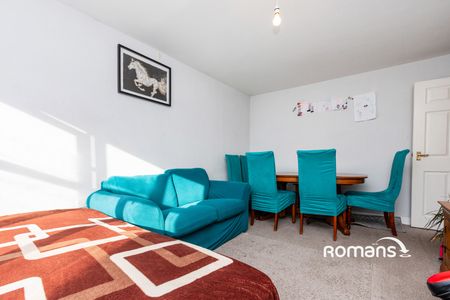 2 bedroom apartment to rent - Photo 4