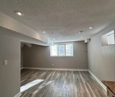 43 Littleriver Court #Lower - Photo 6