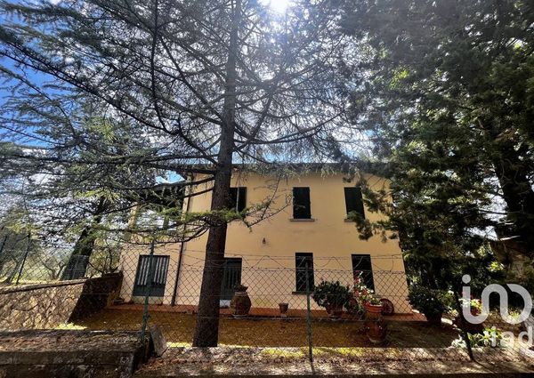 Via San Martino Altoreggi, Figline e Incisa Valdarno, Tuscany 50063