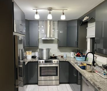 For Lease - 14 Songsparrow Drive, Brampton, Ontario - Photo 1