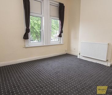 3 Bedroom Mid Terraced House For Rent - Photo 3