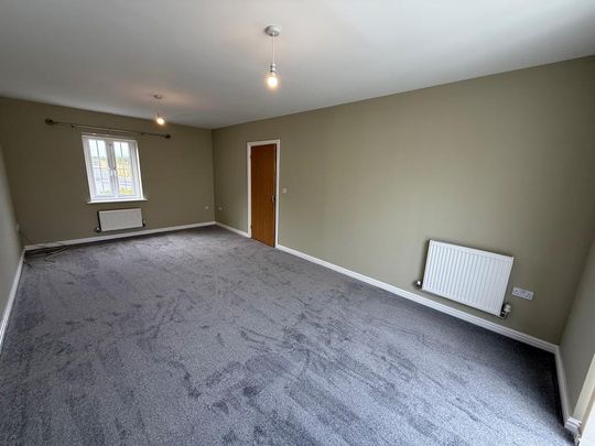 4 bedroom detached house to rent - Photo 1