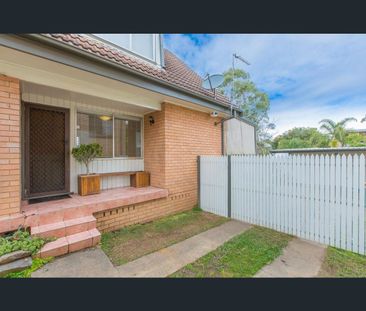 2/ 65 Bruce Street, Unanderra, NSW 2526 - Photo 4