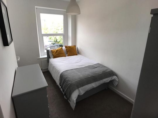 5 bedroom house share to rent - Photo 1