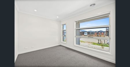 BRAND-NEW 4-BEDROOM FAMILY HOME IN PRIME TARNEIT LOCATION - Photo 2