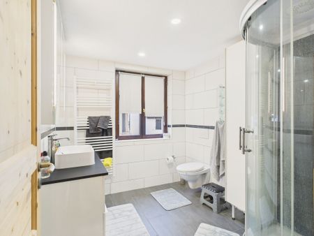 Cozy 3.5-room duplex apartment in Rheineck - Photo 3