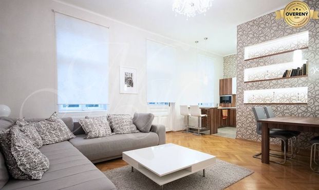 METROPOLITAN │Luxusný 3i byt s balkónom v Starom Meste - Photo 1