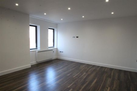 George Street, Aylesbury - Photo 4