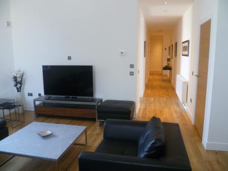 2 bedroom flat to rent - Photo 5