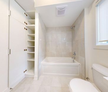 For Lease - 1089 Glencairn Avenue Unit# 2 (Main), Toronto, Ontario - Photo 3